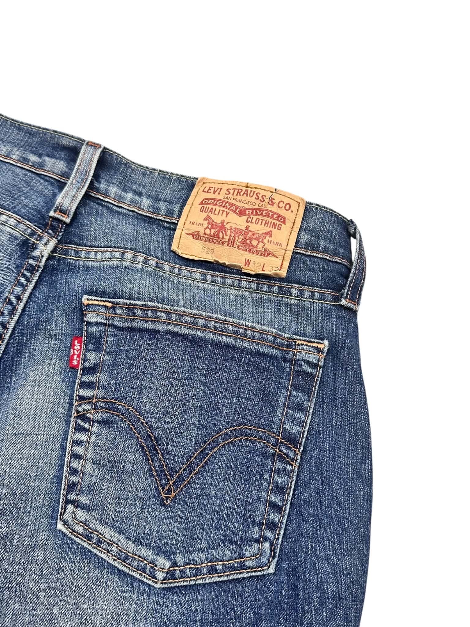 Levis Flared Jeans (M)