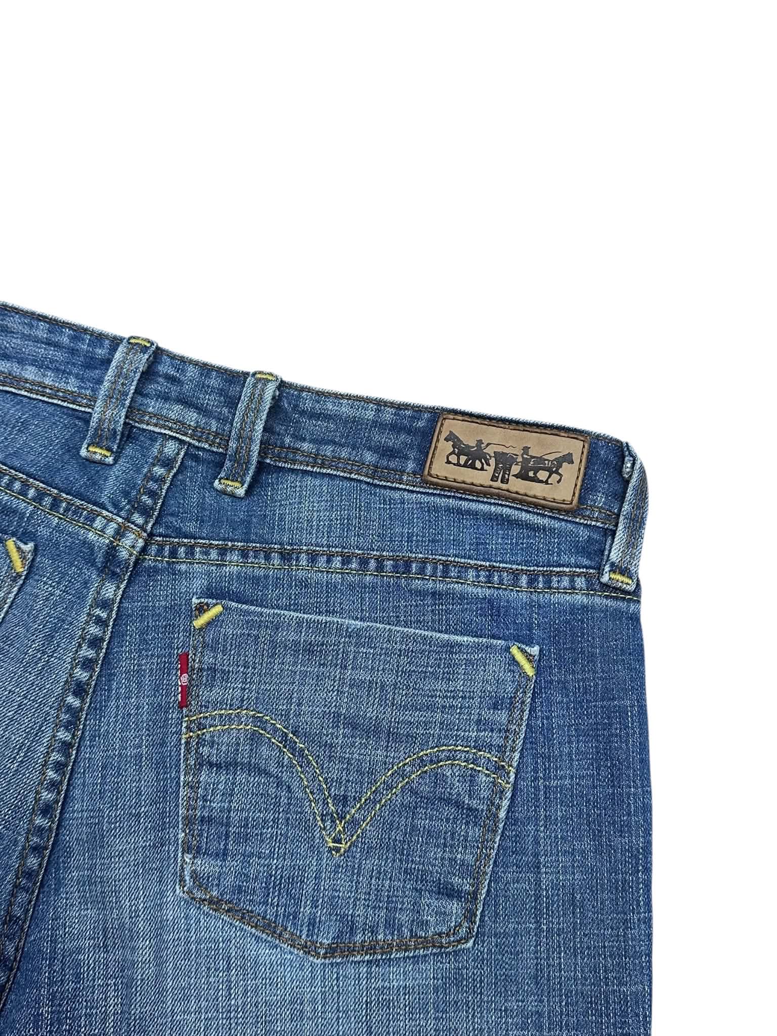 Levis Vintage '00s Straight Flared Jeans (M)