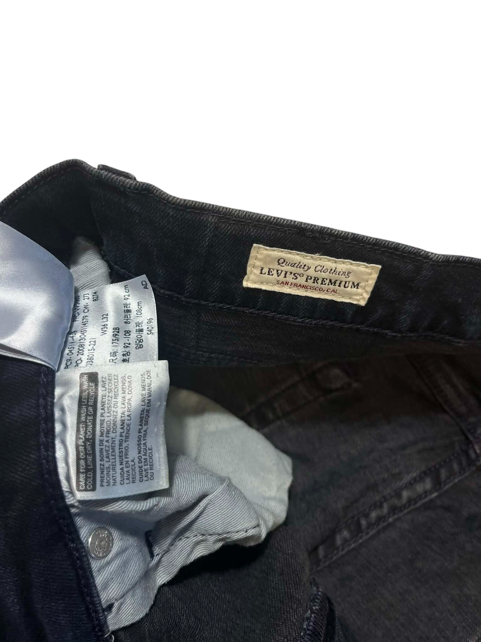 Levis Vintage Navy Blue Jeans (M-L)