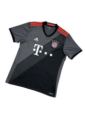 2016-17 Bayern Jersey (M)