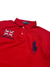 Piros Ralph Lauren vintage póló gallérral, hímzett brit zászlóval és lovas logóval