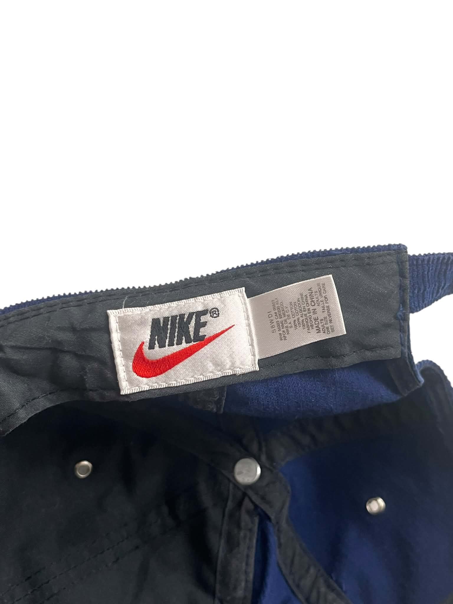 Nike Vintage *RARE* Cap(One Size)