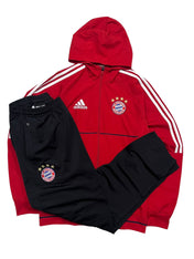 Adidas 2017-18 Bayern Munich Tracksuit (M)