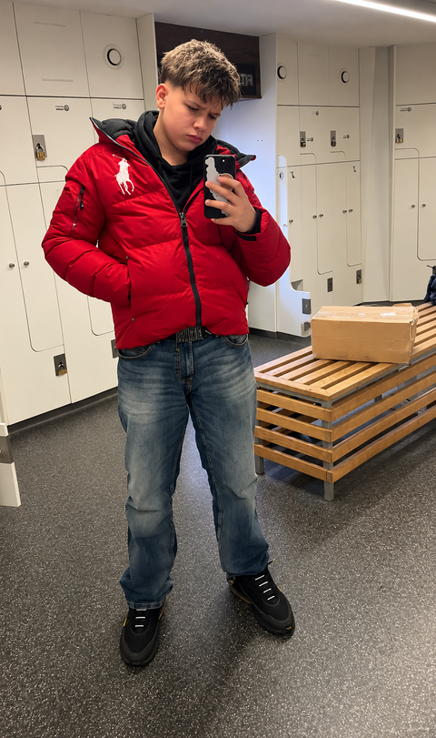 Vásárló Candy Streetwear szettben